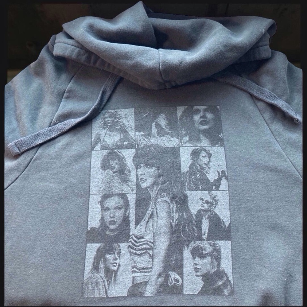 Taylor Swift The Eras Tour Hoodie | Charcoal Gray | XL | Very Good Condition